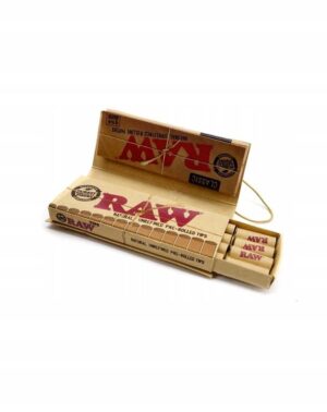 RAW Connoisseur 1 1/4 бул. 50 шт. + попередньо розкатані наконечники 16 шт.